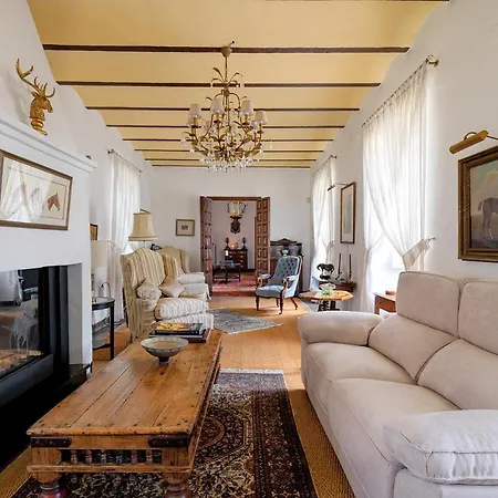 Cortijo De Las Piletas Country house *